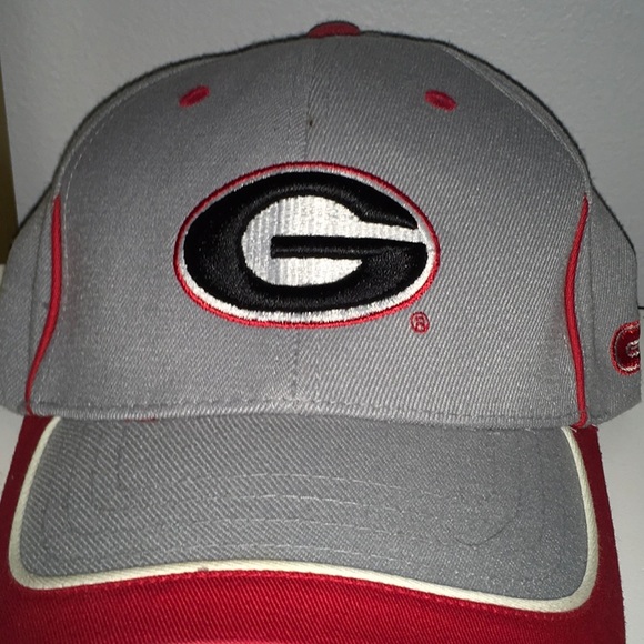 Other - 2 Georgia bulldogs hats